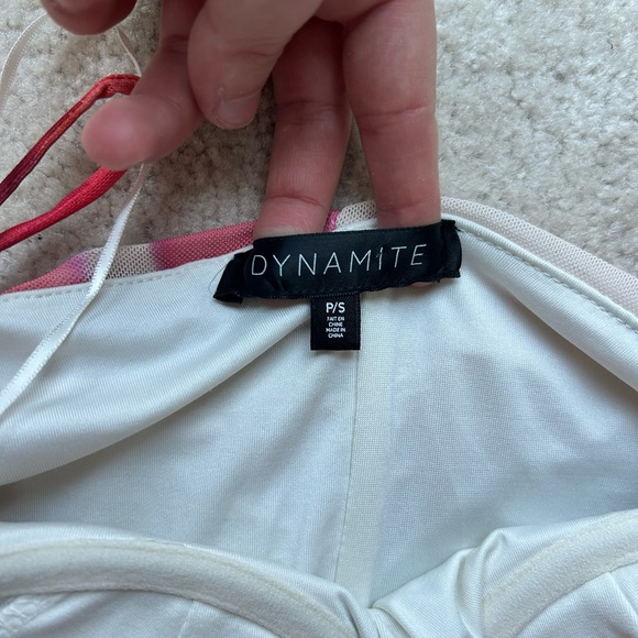 Dynamite Pink Floral Midi Dress - Picture 5 of 6